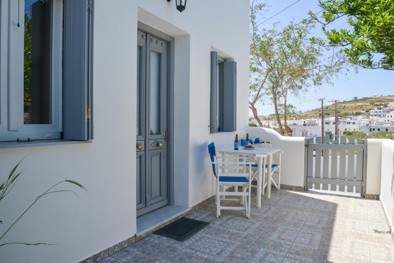 Matilda Milos - Cycladic Living Apartment Triovasalos Bagian luar foto