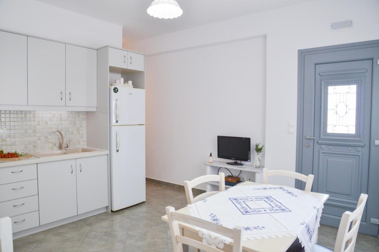 Matilda Milos - Cycladic Living Apartment Triovasalos Bagian luar foto