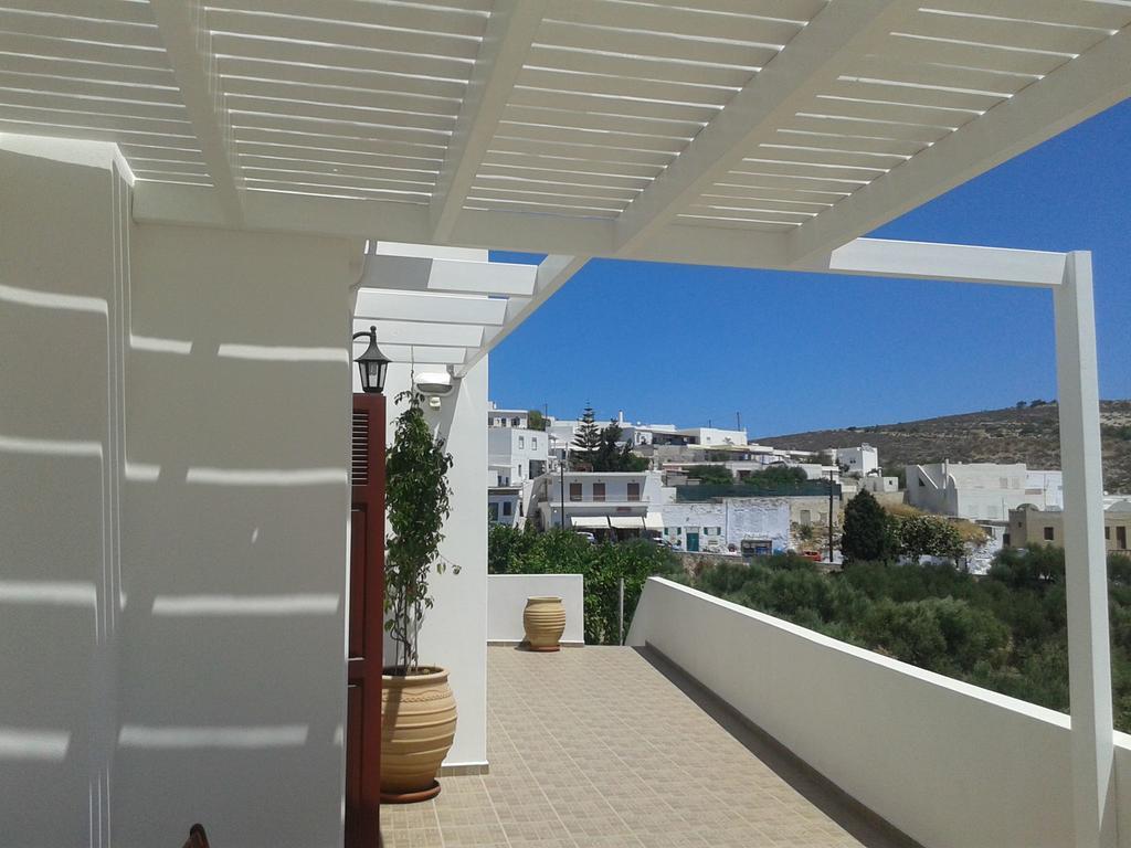 Matilda Milos - Cycladic Living Apartment Triovasalos Bagian luar foto