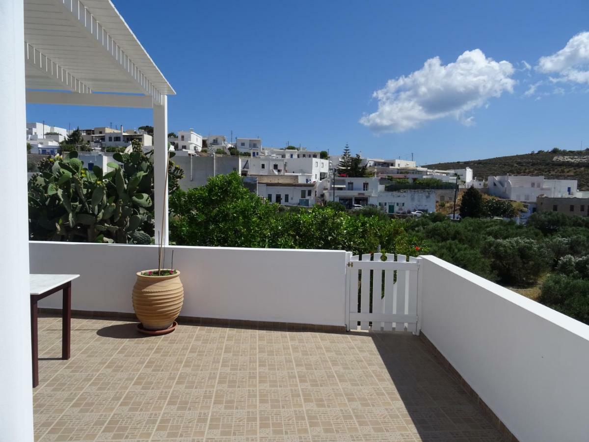 Matilda Milos - Cycladic Living Apartment Triovasalos Bagian luar foto